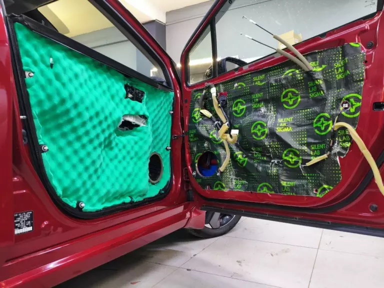 Шумоизоляция дверей Nissan Note-4